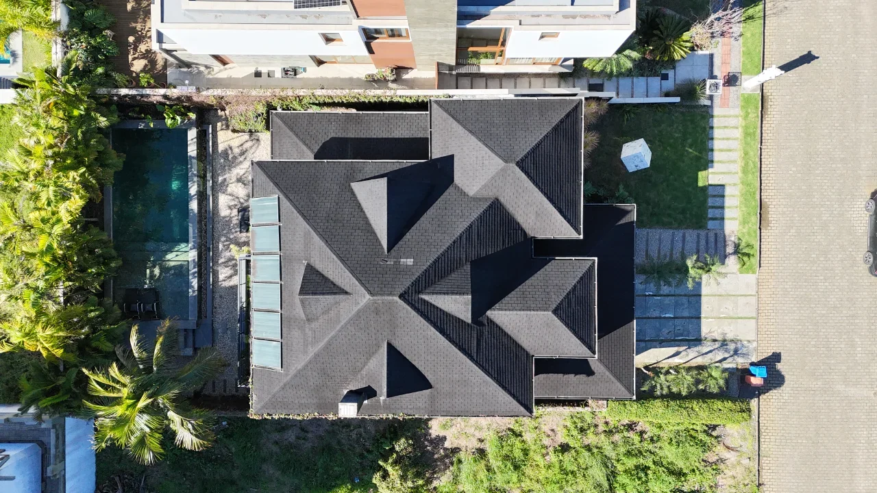 Cinematic House Jurerê - Aerial Roof Architecture